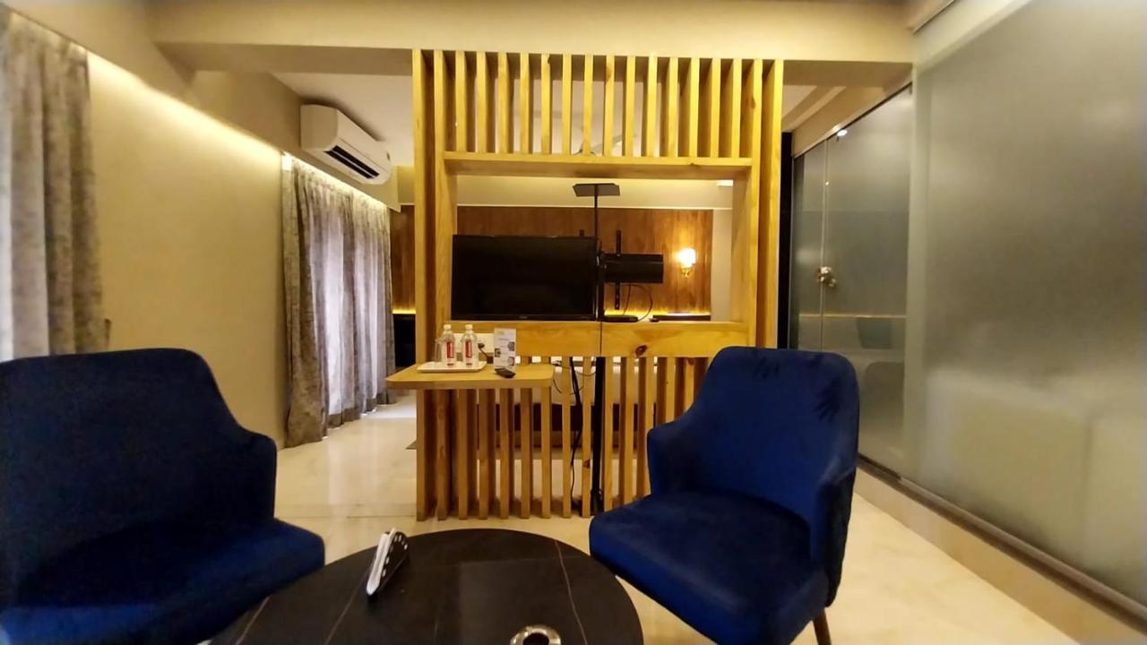 Hotel Merakee - Near Dahisar Mira Road Mumbai Bagian luar foto